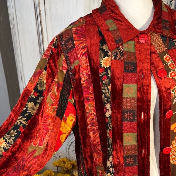 Coldwater Creek Vintage Red Velvet Floral Patchwork Jacket - Picture 4 of 11